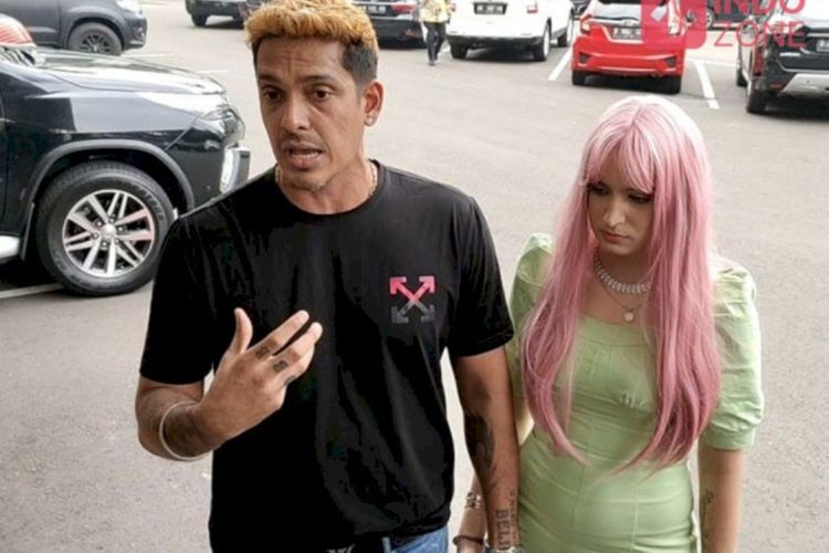 Habis Dituding Hina Istri, Robby Shine: Billy Syahputra Sadarlah dan Minta Maaf ke Kita