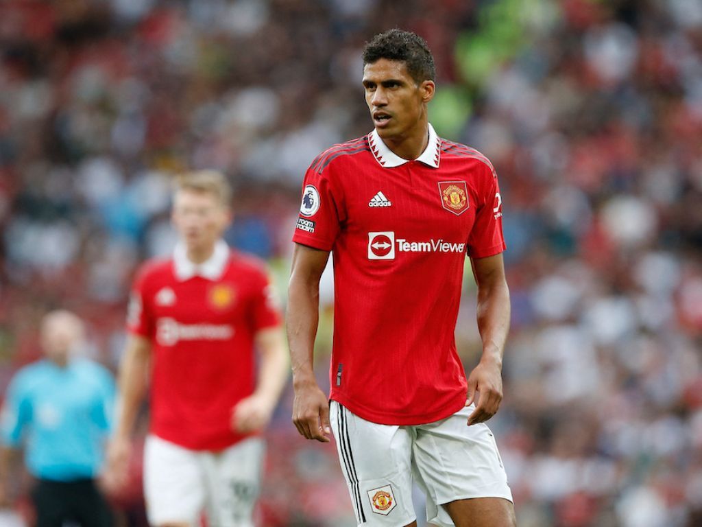 Legenda Salahkan Man United Gara-gara Rekrut Sancho dan Varane