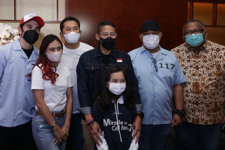Sandiaga Uno Nobar Miracle in Cell No. 7: Saya Dukung Industri Perfilman Tanah Air