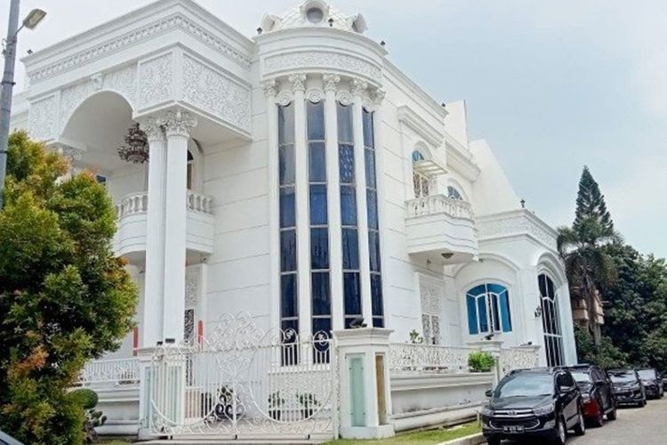 Dinilai Terlibat, Polda Sumut Cekal Keluarga Apin BK Bos Judi Online, Terancam Ditahan