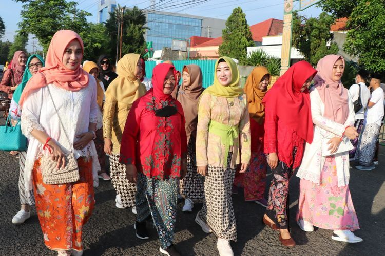 Keren! Kota Pekalongan Inisiasi Pengajuan Kebaya Jadi Warisan Budaya Dunia UNESCO