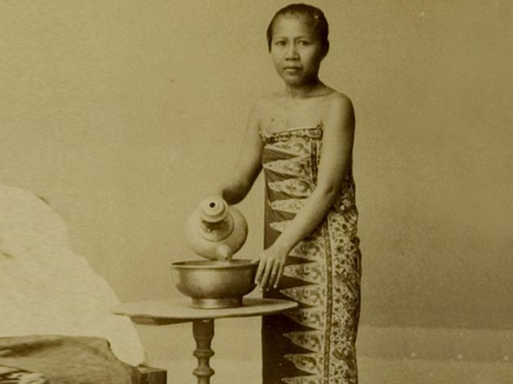 Di Balik Layar Kolonial Belanda: Kisah Pembantu Rumah Tangga pada Abad Ke-19