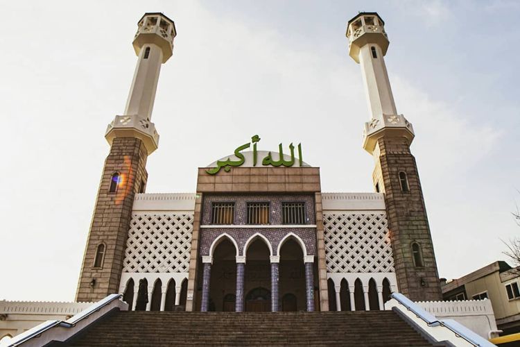 Di Balik Tragedi Halloween, Itaewon Punya Masjid Megah dan Tertua di Korsel
