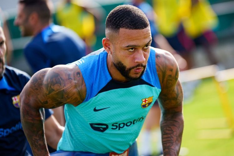 Kasihan! Minim Waktu Main di Barcelona, Memphis Depay Tawarkan Diri ke AS Roma