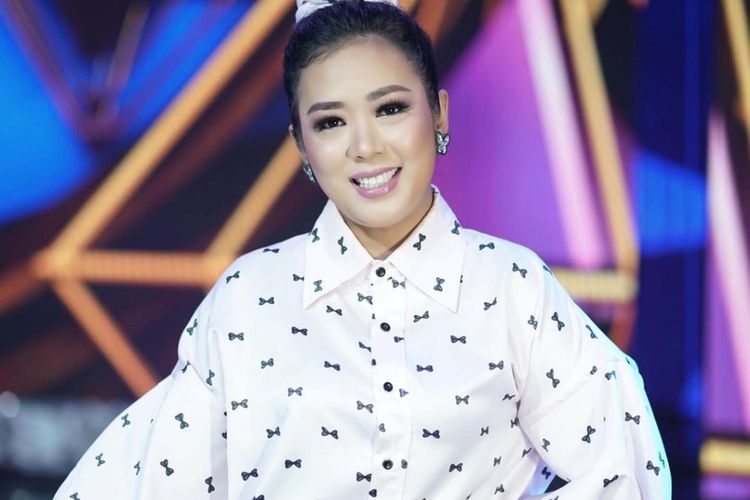 Soimah Sesenggukan Ingat Pernah Benci Ibunya: Saya Harus Kerja, Gak Boleh Main