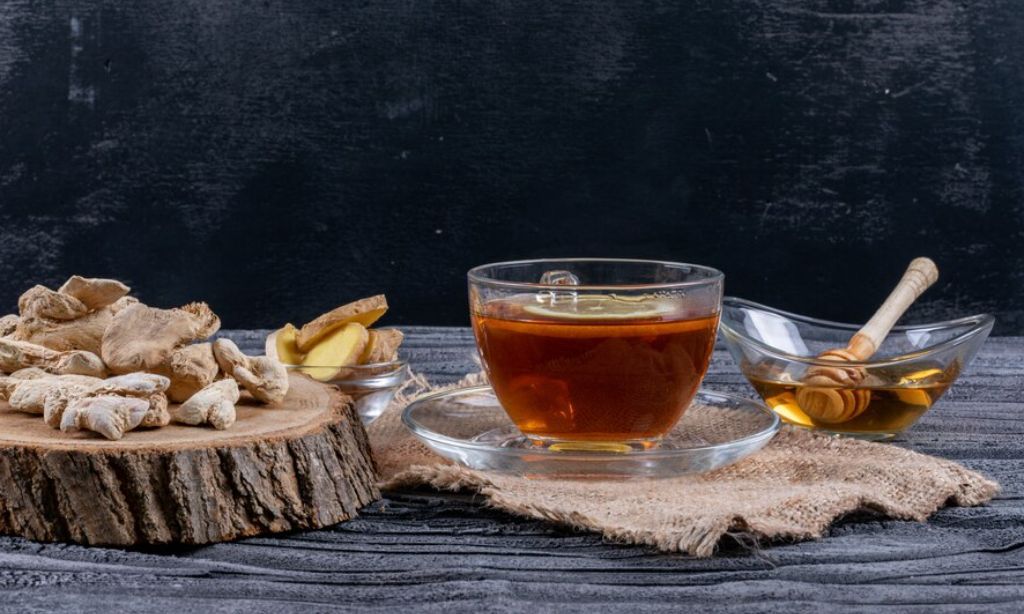 3 Resep Minuman Alami untuk Meredakan Flu dan Batuk