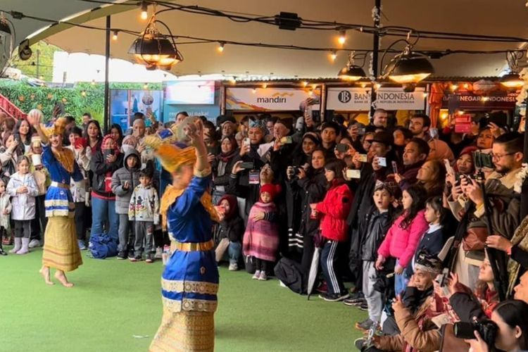 Meriahnya Indonesia Day di London, Pengunjungnya Membludak Ada Sandiaga Uno Juga