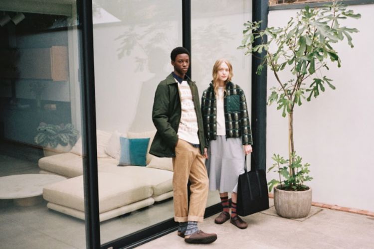 UNIQLO and JW ANDERSON 2022 Fall/Winter Collection Padukan Gaya Minimalis yang Chic