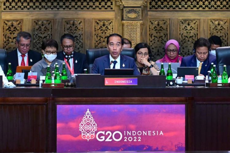 Presiden Jokowi: Hoax Mengancam Demokrasi dan Kebocoran Data Bisa Bikin Rugi USD5 Triliun