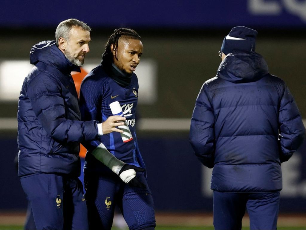 Jarang Dapat Menit Bermain, Christopher Nkunku Siap Cabut Dari Chelsea