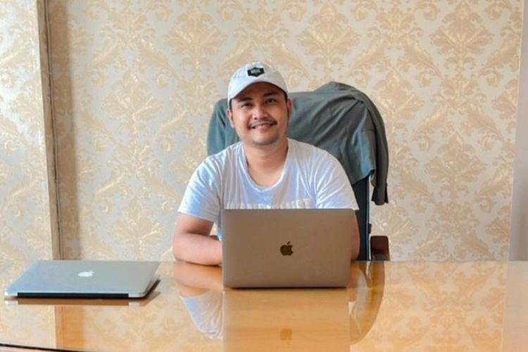 Pemuda Cilegon Sukses Bisnis Digital Marketing, Cuannya Rp300 Juta Sebulan! Tertarik?