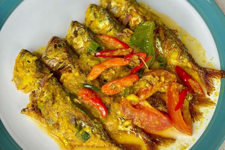 Resep Ikan Bumbu Kuning Sederhana tanpa Santan, Enak Banget!