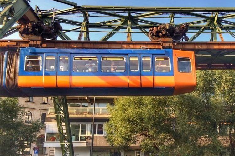 Transportasi Umum Unik di Jerman, Salah Satunya Kereta Gantung dengan Kecepatan Tinggi 