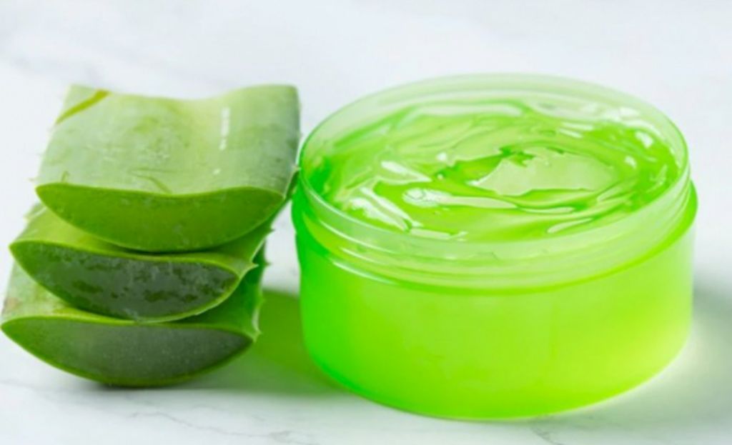 17 Ide Nama Usaha Masker Lidah Buaya yang Bikin Bisnis Skincare Kamu Auto Dilirik!