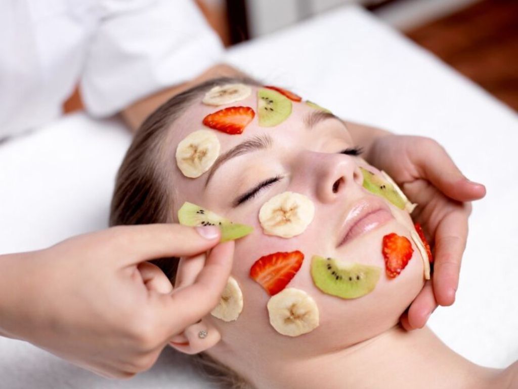 DIY Masker Kulit Pisang: Kecantikan Alami atau Potensi Iritasi?