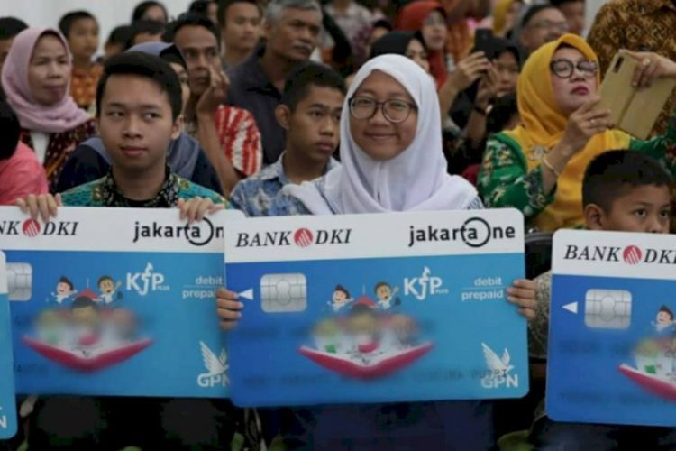 Pemprov DKI Akan Bentuk Tim untuk Menyisir Penerima Bansos dan KJP Tepat Sasaran