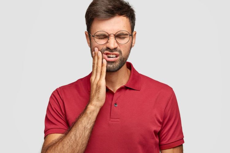6 Rekomendasi Obat Sariawan di Bibir yang Bisa Dibeli di Apotek 