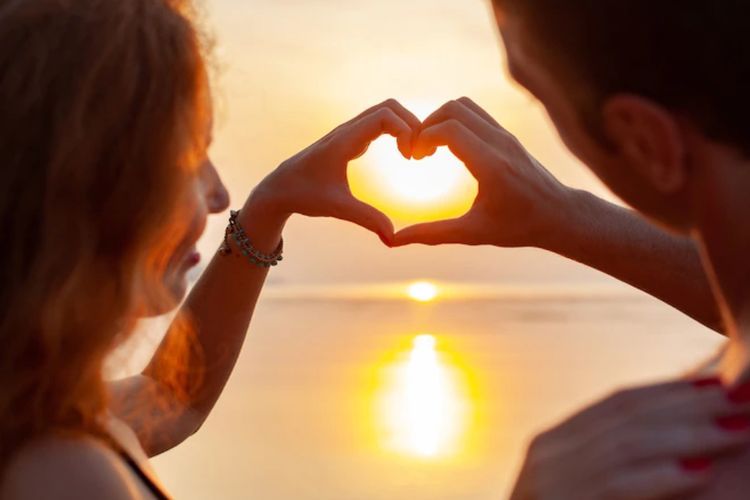 5 Macam Love Language, Kenali Mana yang Paling Cocok untukmu dan Pasangan!
