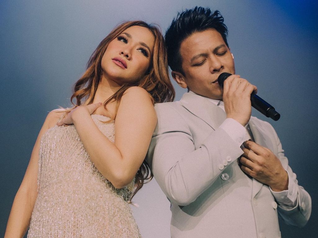 Ariel Noah Buka-bukaan soal Video Viral Cium BCL di Belakang Panggung: Itu Cepat!