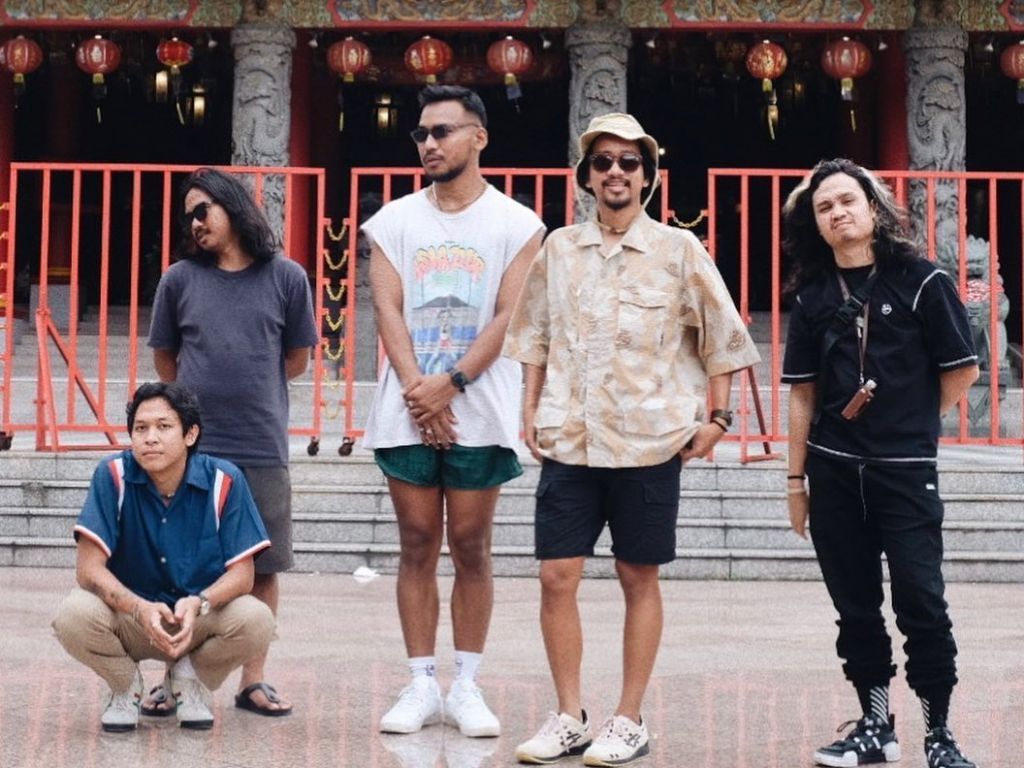 Fakta-fakta Single .Feast Terbaru 