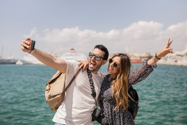 Asik! Ini 5 Tips Menikmati Liburan Akhir Tahun Bareng Sahabat 