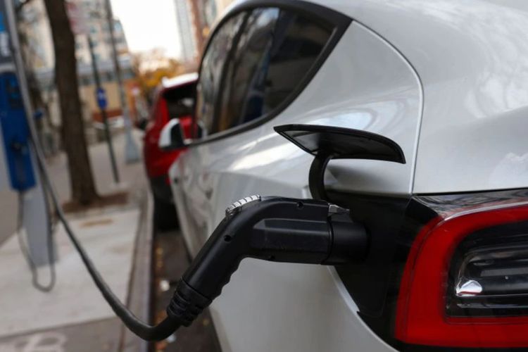 5 Tips Ampuh Merawat Mobil Listrik yang Baik dan Benar yang Wajib Kamu Tau!