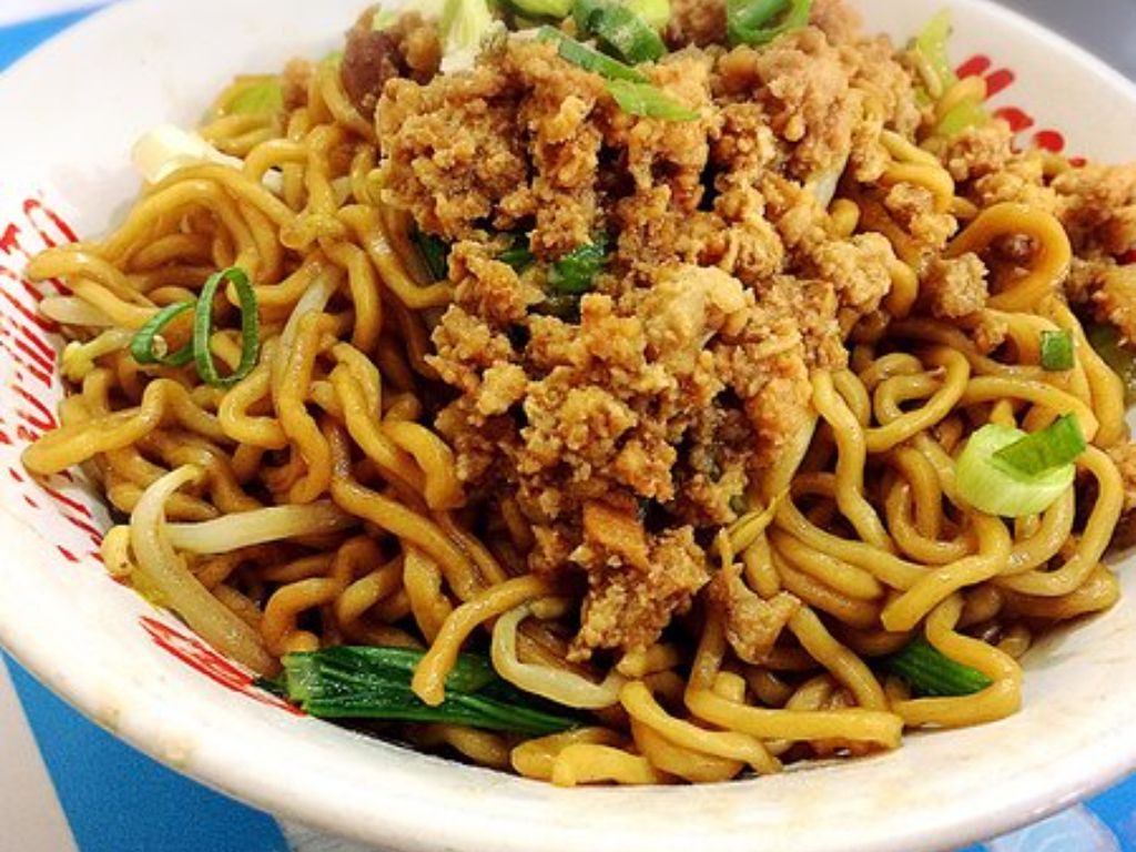 Buruan Coba! Ini 5 Mie Ayam di Kediri yang Enak Banget