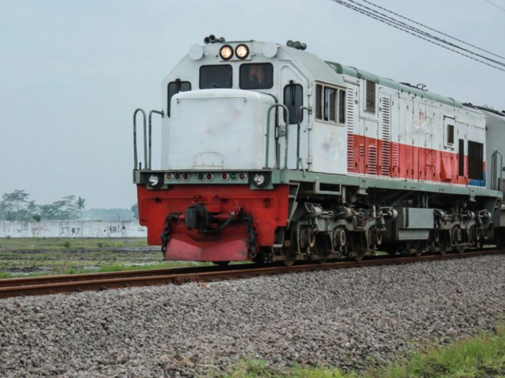 Masyarakat Diiimbau Segera Pesan Tiket Kereta Api Jelang Akhir Tahun, Biar Gak Keburu Habis