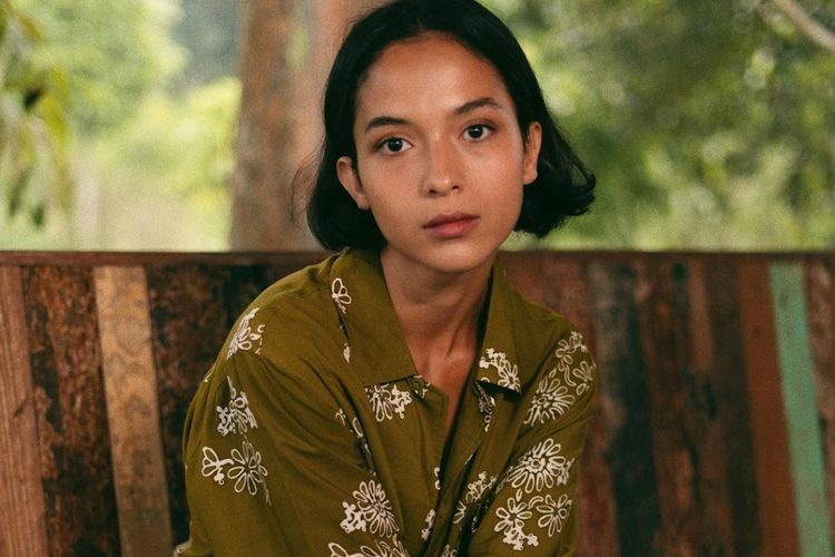 Putri Marino Belajar Menembak Demi 'The Big 4', Termasuk Meniru Postur Polisi