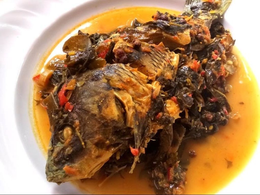 Resep Sederhana Arsik Ikan Mas Khas Batak Sumatera Utara, Enak!