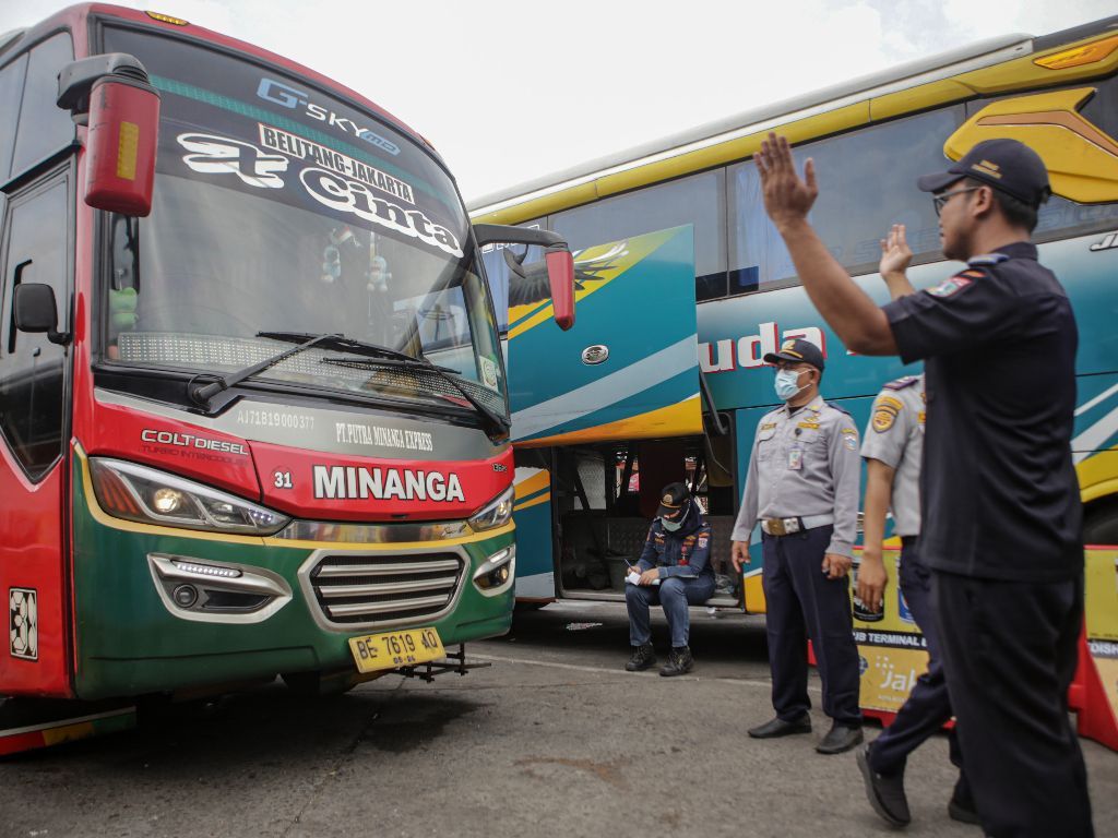 Kakorlantas Sebut Ada Peningkatan 2,8 Persen Masyarakat yang Berlibur Saat Libur Natal dan Tahun Baru 2024-2025