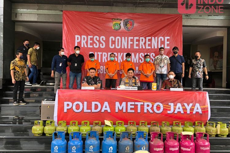 Oplos Gas 3 Kg ke Tabung 12 Kg, Polda Metro Ringkus 20 Orang!
