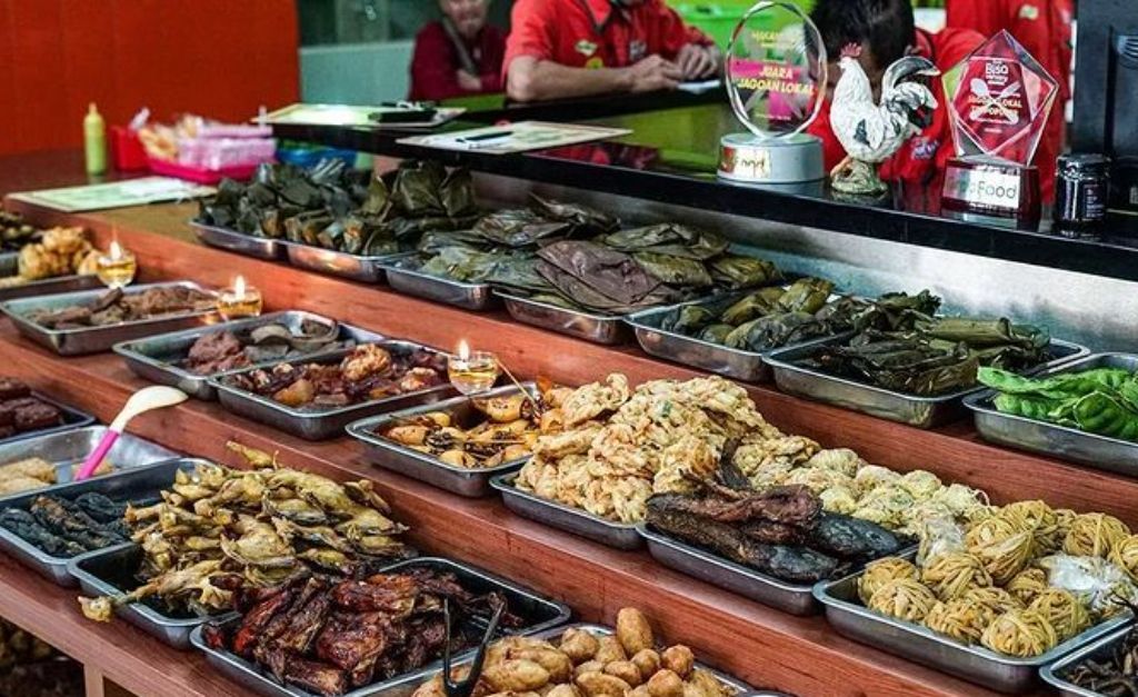 7 Tempat Bukber di Bandung Murah Meriah untuk Ramadhan 2025