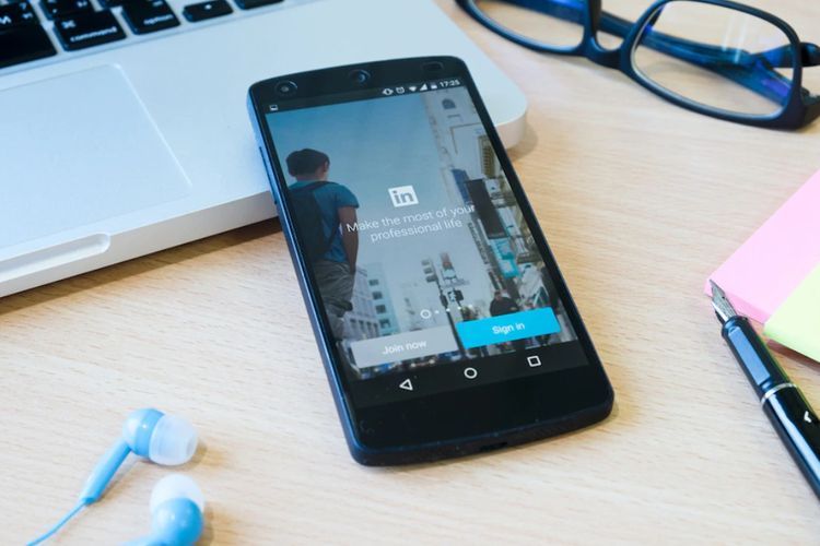 4 Cara Membuat Profil LinkedIn Profesional bagi Jobseeker 