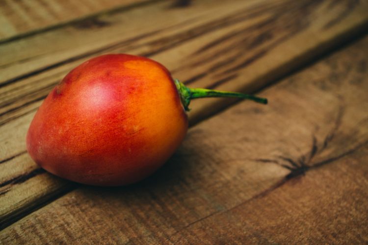 8 Manfaat Mengonsumsi Jus Buah Terong Belanda, Apa Saja Ya?
