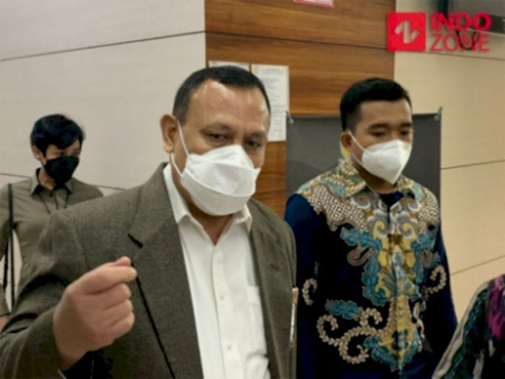 Jadi Tersangka Kasus Pemerasan SYL, Firli Bahuri Terancam Pidana Bui Seumur Hidup