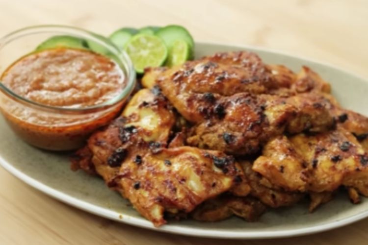 Resep Ayam Bakar Bumbu Kacang ala Chef Devina Hermawan, Menu Spesial Rayakan Tahun Baruan