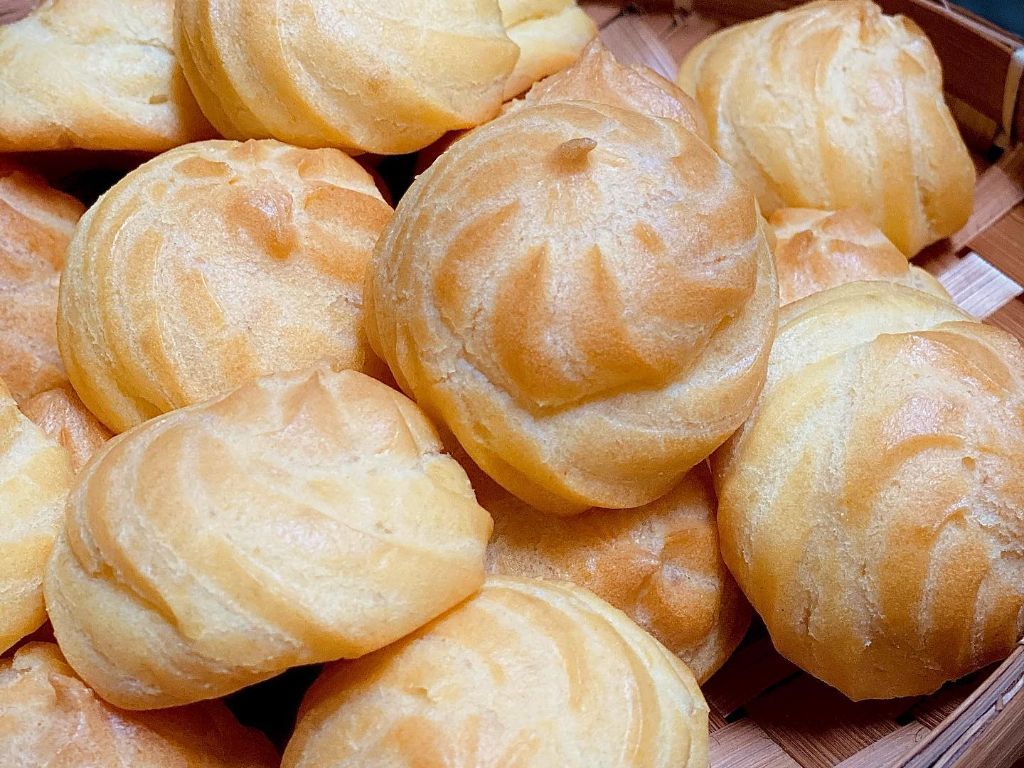 Resep Kue Sus Basah Isi Vla Cokelat, Begini Cara Membuatnya!