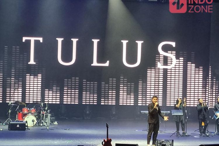 Tulus Selipkan Curhatan Resolusi 2023 saat Meriahkan Tahun Baru ReSOULution