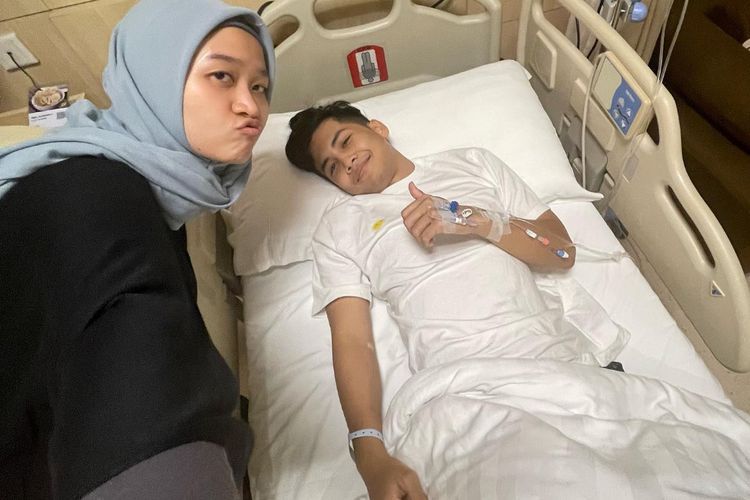 Bintang Emon Dilarikan ke Rumah Sakit di Malam Tahun Baru 2023: Gak Bisa Ngapa-ngapain