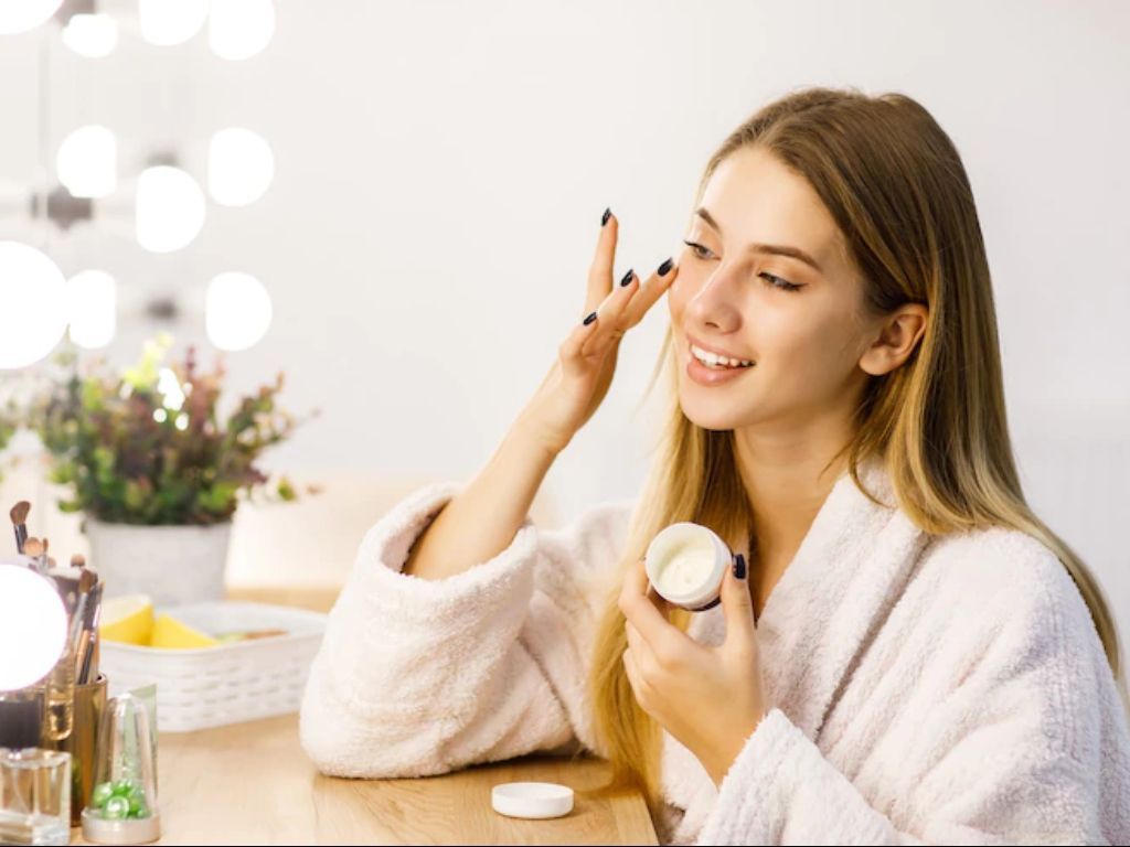 5 Kandungan Skincare yang Wajib Dicoba untuk Kulit Lembap dan Kenyal