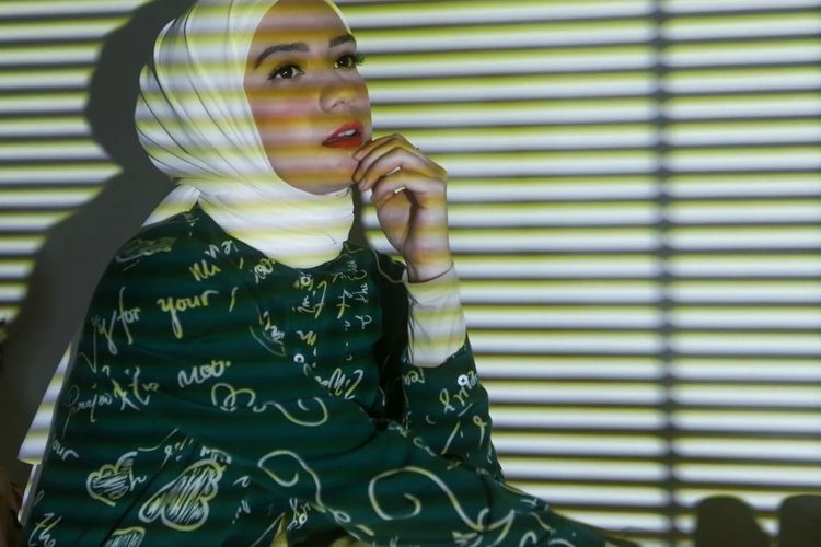 Ramai Diisukan Cerai, Putri Anne Pamer Momen bareng Arya Saloka dan Anak
