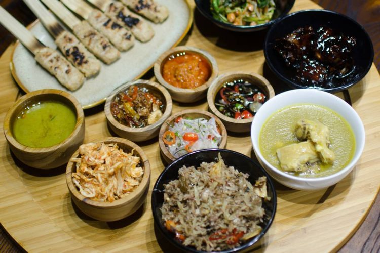 7 Makanan Khas Hari Raya Galungan Umat Hindu di Bali