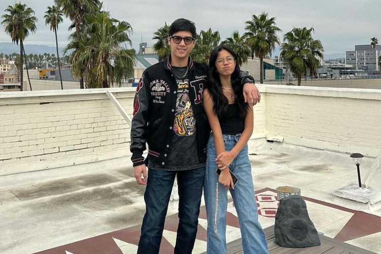 Al Ghazali Pose Bareng Safeea Ahmad, Netizen: Produk Maia Estianty Gak Pernah Gagal