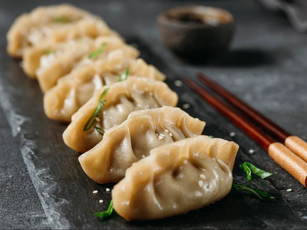  Resep Gyoza Ayam Mudah, Camilan Khas China Nikmat 