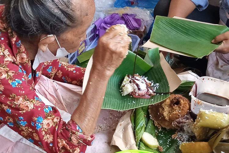 Lupis Netflix, Dibuat Mbah Satinem Jadi Kuliner Legendaris Yogya yang Go Internasional 