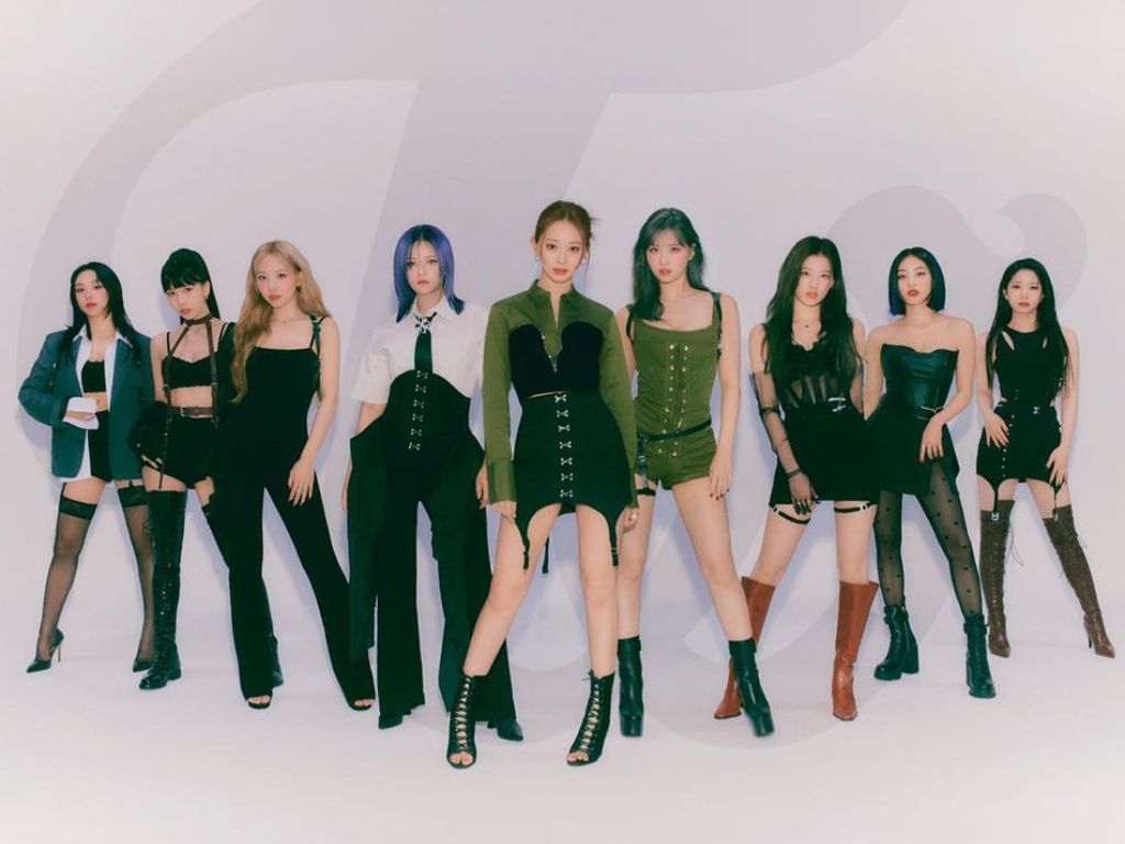 Setelah 5 Tahun, Akhirnya Twice Bakalan Gelar Konser di JIS Desember Mendatang!