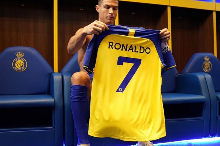Pindah ke Al Nassr, Rating Cristiano Ronaldo di FIFA 23 Terjun Bebas!