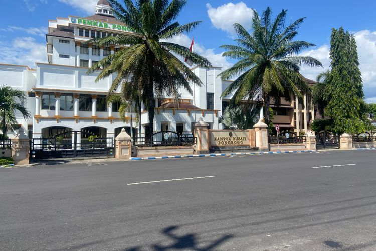 Viral Ratusan Remaja Ponorogo Hamil di Luar Nikah, Simak Dulu Fakta-faktanya!