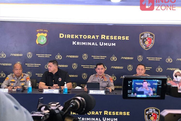Breaking News: 5 Warga Keracunan di Bekasi Rupanya Dihabisi Pembunuh Berantai!